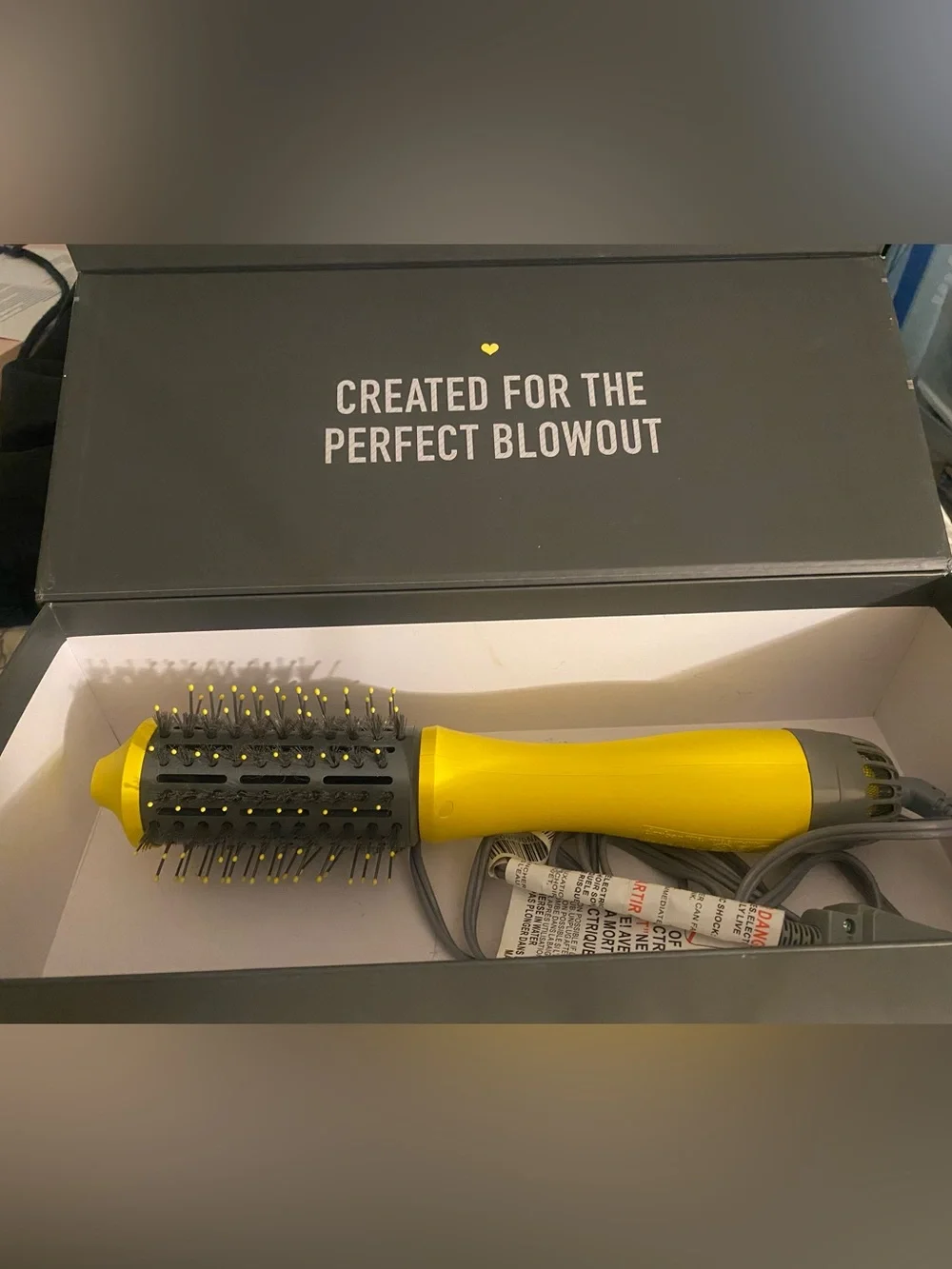 Drybar Yellow Round Blow-Dryer Brush The Single Shot Double Shot